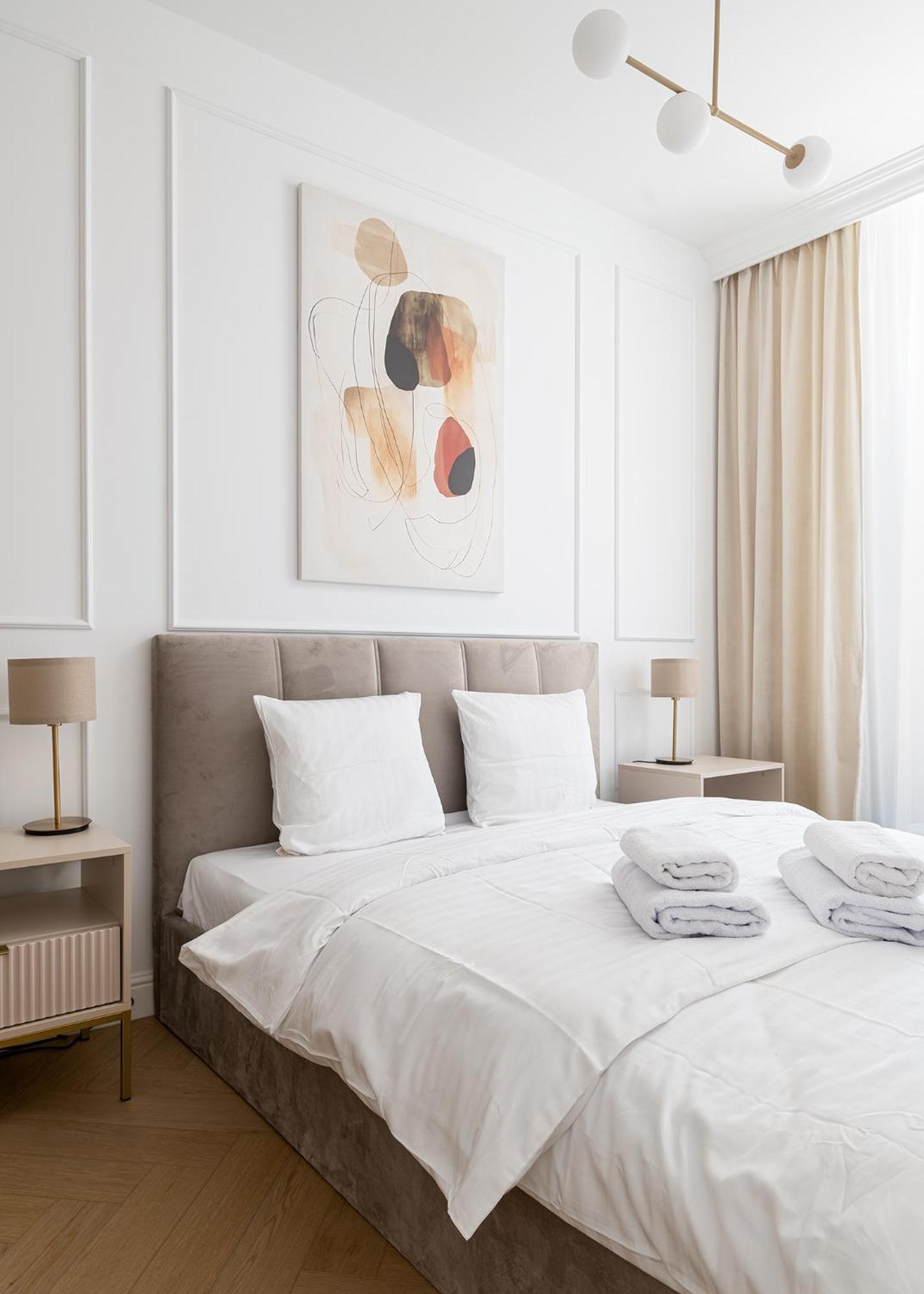 Rentplanet - Grzybowska Apartment