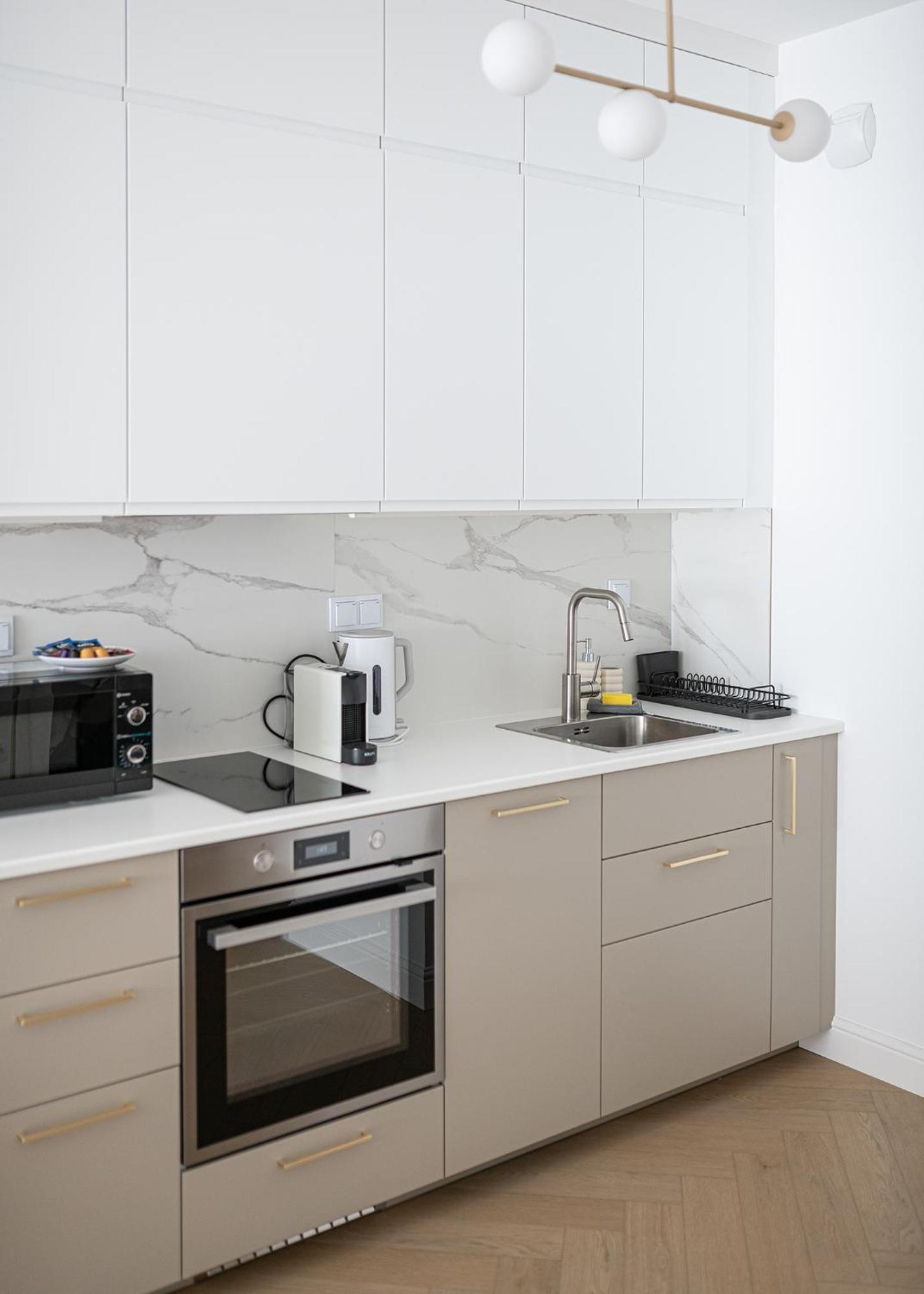Rentplanet - Grzybowska Apartment Warschau